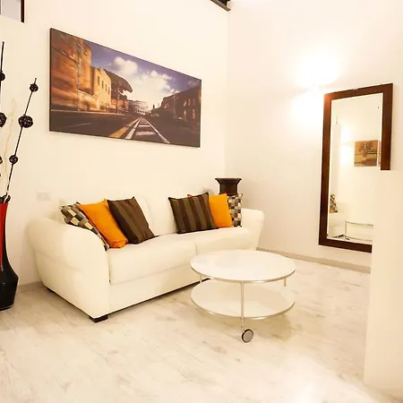 Daire Opera House Roma